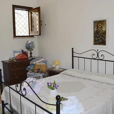 La Casa Tra Mare E Collina Кустоначи